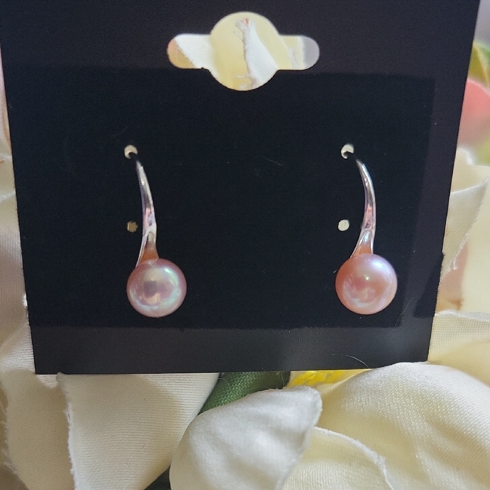 LOW START!!! New Genuine Pearl Drop Earrings - Picture 2 of 4